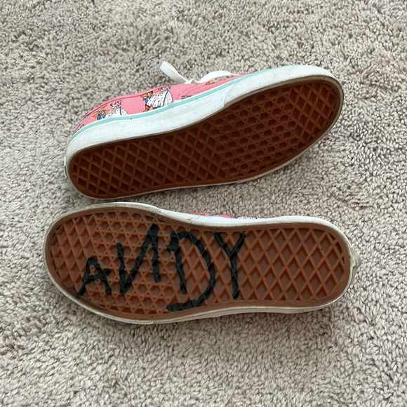 Toy Story Bo Peep and Woody Vans - Picture 2 of 5